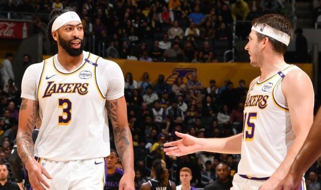 kaiyun-6战5胜！湖人重回正轨：里夫斯终成第三球星？