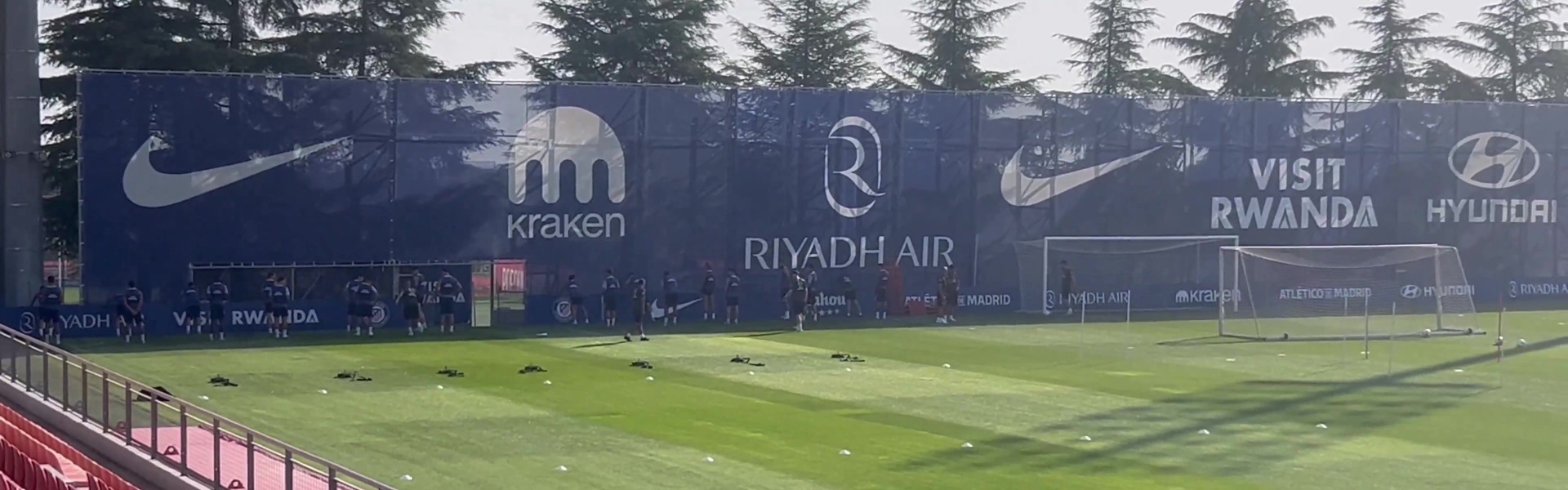 开云官网-记者：巴里奥斯正常训练&amp;吉梅内斯继续恢复，索尔洛特肌肉痉挛