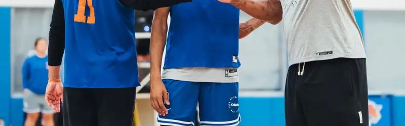 开云官网-新主帅新气象！尼克斯官方：训练营第二天落幕，明天继续