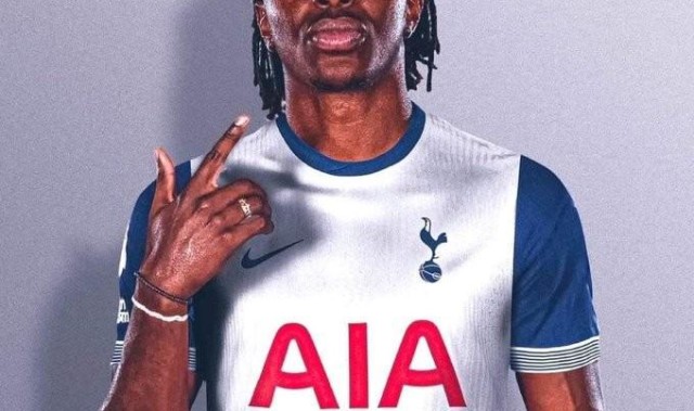 记者：热刺即将以6000万镑签下埃泽，与球员签约至2030年