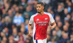 开云官网-阿斯：皇马依然在关注萨利巴，球员不愿与阿森纳续约