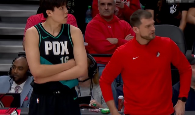 开云体育-杨瀚森刚好起来，斯普利特却惹争议！宣布遗憾决定，小杨出头太难