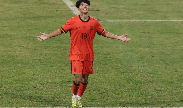 开云官网-新华社：16岁万项加盟贝尔格莱德红星，将参加塞尔维亚青年联赛