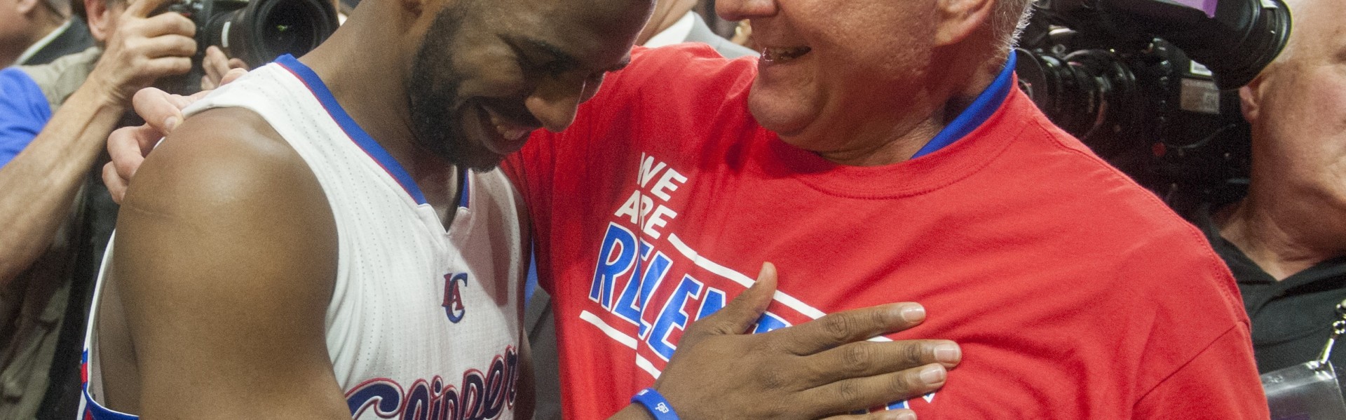 开云官网-苏群：快船季后赛想连过四关夺冠概率很低 这两年不行就得散伙