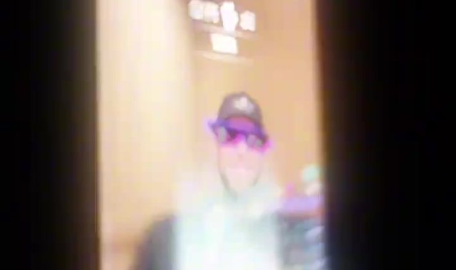 kaiyun-又是被特效震撼的一天！库里在抖音开播 尝试各种直播特效